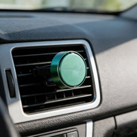 Diffuseur d'aromathérapie en alliage pour grille d'aération de voiture avec logo personnalisé, 6 pastilles parfumées, parfum longue durée pour tous les modèles de voitures