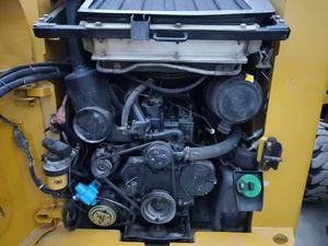 Cargador usado con <span class=keywords><strong>precio</strong></span> barato Rueda de cargador de dirección deslizante usada Caterpillar 99% NUEVO CAT 226B/262D/246C/246D/259B3/236/277C Cargadores - Product Image 6