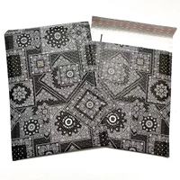 Sacs d'expédition matelassés en PE co-extrudé imprimés sur mesure avec motif intégral, design bandana vintage pour accessoires vestimentaires