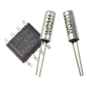 Chips FPGA Integrados en Existencia, Circuitos Integrados de Matriz de Puertas Programables por el Usuario 176-TQFP (24x24) A54SX16-2TQ176 - Product Image 1