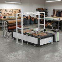 Machine de découpe industrielle CNC à couteau oscillant pour la production de sièges de voiture, de canapés et de sacs en cuir de vache, peau de mouton et cuir PU