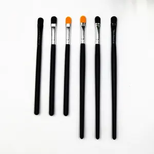 Custom Brand Name Vegan Synthetic Orange Hair Flat Eye Shadow Concealer Makeup Brush Tool Small Oval Concealer Brush