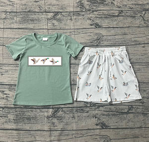 Conjunto de 2 Piezas para Niños, Camiseta y Pantalones Cortos con Estampado de Patos Mallard, Venta al Por Mayor, Algodón y Spandex, Tela de Primavera/Otoño - Product Image 3