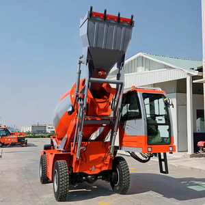 Camion malaxeur à béton mobile auto-chargeur de nouvelle conception avec une capacité de 4 m³ en vente - Product Image 2