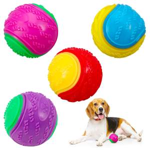 Toptan 9cm/6.5cm yıkılmaz köpek çiğnemek topu renkli TPR kauçuk gıcırtılı köpek tenis topu eğitim için - Product Image 6