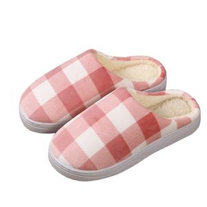 Wsdnickel-pantoufles d'hiver en fourrure pour femmes, chaussures plates et chaudes, semelles antidérapantes, nouveau Design, pour l'intérieur, 2020 - Product Image 1