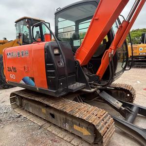 Mini excavadora Hitachi ZX60 usada de 6 toneladas, modelo 2022, bajas horas de trabajo, componentes de motor y engranaje probados e inspeccionados, asequibles - Product Image 2