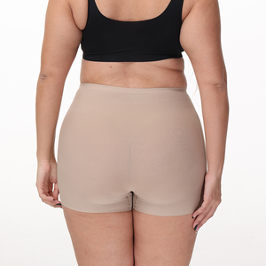 Pantaloncini da <span class=keywords><strong>donna</strong></span> a vita alta in seta di ghiaccio in tinta unita da <span class=keywords><strong>donna</strong></span> per allenamento Boxer Leggings <span class=keywords><strong>corti</strong></span> sport all'ingrosso <span class=keywords><strong>pantaloni</strong></span> da Yoga - Product Image 4