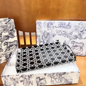 Hot Selling Thanksgiving Checkered Pattern American Style <b>Square</b> Black Acrylic Resin Dishwasher Safe Transparent <b>Wine</b> <b>Glass</b> - Product Image 1