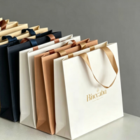 Sac fourre-tout en carton blanc premium haute résistance 6-9 kg, avec logo personnalisé, sac de transport écologique de luxe léger pour chaussures, parfums et emballages cadeaux