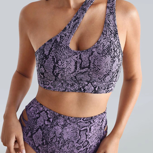 <span class=keywords><strong>Ensemble</strong></span> deux pièces pour femmes, <span class=keywords><strong>sport</strong></span> et fitness, imprimé à carreaux, soutien-gorge asymétrique et <span class=keywords><strong>short</strong></span> skinny déchiré taille haute - Product Image 4