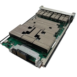 Commutateur réseau Juniper MX304-LMIC16-BASE avec fonction PoE - Product Image 3