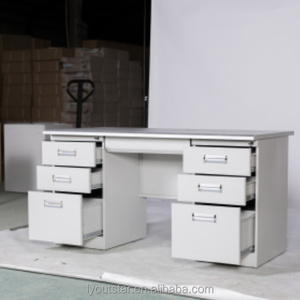 Organisateur de câbles de bureau en métal réglable, style moderne, pour la gestion des bureaux, avec table de bureau - Product Image 1