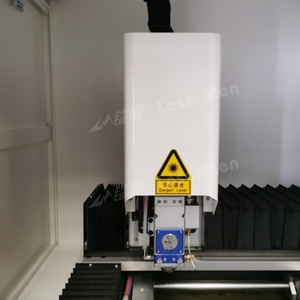Machine de découpe laser à fibre 2KW enfermer des LM-3030 de haute précision CNC pour les bijoux en or, argent, cuivre et acier inoxydable - Product Image 6