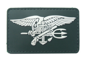 Blockbuster bé tê giác sọ ếch con dấu cánh tay vá thân thiện với môi sắt-on PVC cho & keo phù hiệu cho mũ - Product Image 2