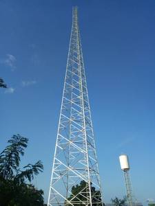4-chân góc Viễn Thông tháp <span class=keywords><strong>GSM</strong></span> thép tháp với Antenna chân đế - Product Image 3