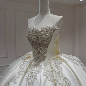 Robe de mariée de luxe Xx77 en satin scintillant avec broderie de paillettes Jancember - Product Image 6