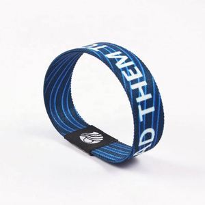 Bracelet élastique double face en tissu de luxe, design sportif et élégant, directement de l'usine - Product Image 2