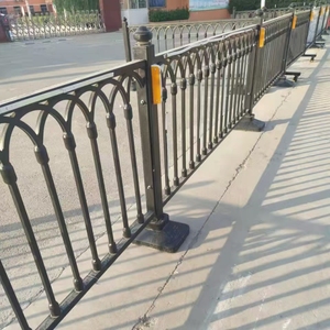 Barrières <span class=keywords><strong>de</strong></span> sécurité routières municipales <span class=keywords><strong>de</strong></span> haute qualité, barrières <span class=keywords><strong>de</strong></span> trottoir, barrières <span class=keywords><strong>de</strong></span> protection extérieures, barrières <span class=keywords><strong>de</strong></span> circulation, barrières <span class=keywords><strong>de</strong></span> séparation routière - Product Image 3