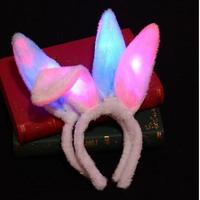 Serre-tête lumineux LED avec oreilles de lapin, serre-tête scintillant et coloré avec oreilles de chat, accessoires de fête costumée, cadeau d'anniversaire