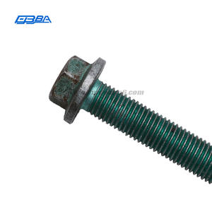 Tornillos Traseros Originales Usados en Perfecto Estado para Porsche 992 - Product Image 5