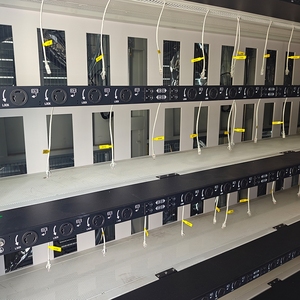 ACT Fabrieks Prijs Volledig Gecertificeerde 40ft Datacenter Container Met Nieuwe Smart PDU Mining Rig Crypto Mining Container 1440kw - Product Image 4