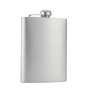 Petaca de Acero Inoxidable de Varios Tamaños – Petaca de Bolsillo para Whisky de 1oz a 18oz, Tapa de Rosca Antiderrames, Petaca Portátil para Alcohol - Product Image 3