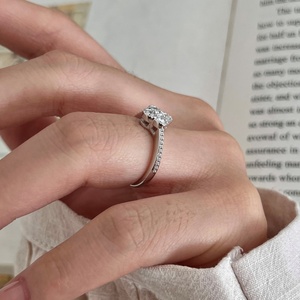Bagues en moissanite Dylam pour femmes, 0,44 ct, bagues porte-bonheur, bague trèfle à quatre feuilles, bagues de promesse, bagues de fiançailles, bagues de mariage, bijoux fins et élégants - Product Image 6