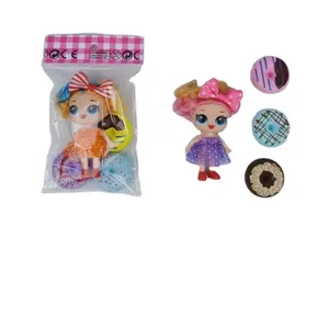 迷你时尚娃娃玩具2.5英寸固体乙烯基橡胶娃娃带甜甜圈