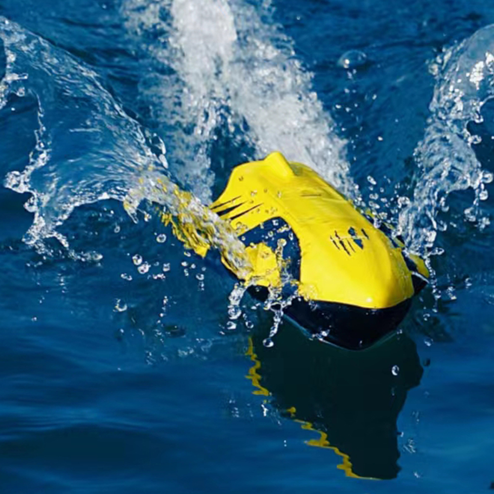 2023 высокоскоростная Водонепроницаемая игрушечная гоночная лодка с дистанционным управлением радио две двухколесные струйные крышки анти-столкновения для озера