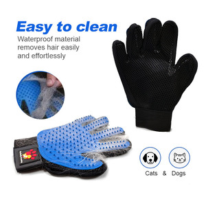 Práctico Guante de Silicona 2 en 1 para el Cuidado de Mascotas, Suave, Portátil, para Eliminar el Pelo y Bañar, para Ambas Manos - Product Image 5