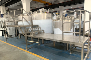 Máquina Automática para Llenado y Tapado de Botellas de Vidrio para Jugo de Naranja, Mango y Lichi, en Oferta - Product Image 2