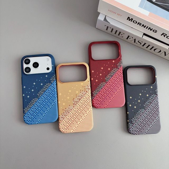 Anti-Scratch Twinkle Starry Carbon Fiber Phone Case Built-in Strong Magnet Wireless Charging Supported for iPhone 17 Pro Max