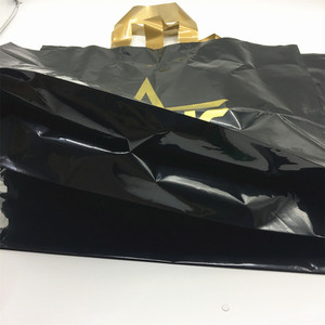 Tùy chỉnh túi poly mềm vòng lặp xử lý LDPE/HDPE Tote mua sắm túi nhựa với logo riêng cho quần áo bao bì may túi đóng gói - Product Image 4