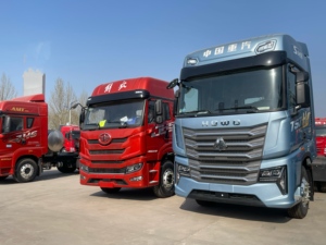 Đầu Xe Tải Hạng Nặng jiefang với động cơ diesel tăng áp vận chuyển thương mại mạnh mẽ bán rơ moóc làm bằng thép - Product Image 3