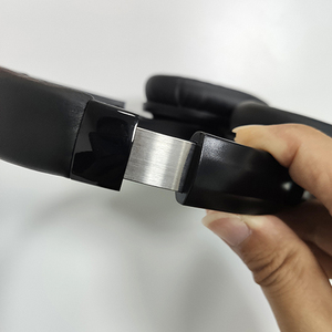 Casque de disco silencieux personnalisé d'usine avec émetteurs optionnels pour soirées dansantes, conventions, cinéma en plein air, yoga, concerts - Product Image 4