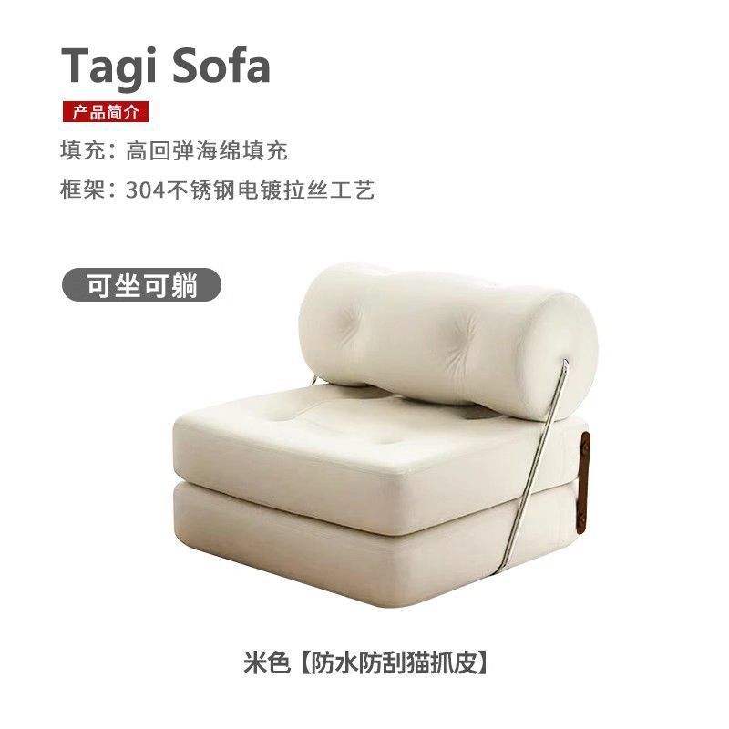 White+Cat scratching the skin