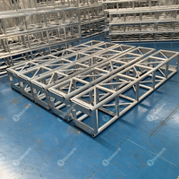 Sistema de Estructura de Aluminio Plateado Personalizado para Stands de Exhibición, Resistente y Curvo, para Ferias Comerciales
