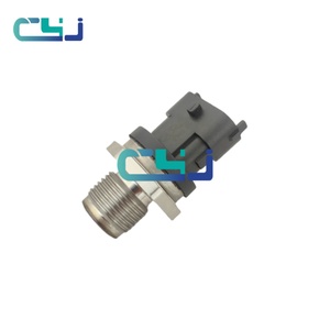 เซ็นเซอร์แรงดันคอมมอนเรลเครื่องยนต์ 6D107 QSB6.7 รุ่น 6754-72-1212 6754721212 สำหรับอะไหล่รถขุดโคมัตสุ PC200-8 เซ็นเซอร์แรงดันน้ำมันเชื้อเพลิง - Product Image 6