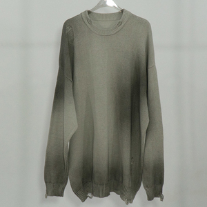 Pull en maille unisexe déchiré et délavé 425G en coton, col rond, style vintage, coupe oversize américaine, collection automne-hiver - Product Image 3