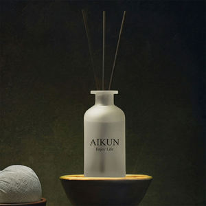 Difusor <span class=keywords><strong>de</strong></span> Aromas Aikun Moderno y Decorativo, <span class=keywords><strong>de</strong></span> Larga Duración, con Varillas <span class=keywords><strong>de</strong></span> Fibra y Vidrio Transparente, para Dormitorio, Venta al Por Mayor - Product Image 2