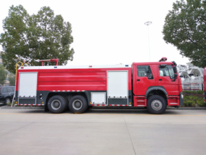 Camion de lutte contre l'incendie à mousse d'eau HOWO 12CBM 6x4 pour les opérations de sauvetage incendie et les interventions d'urgence industrielles - Product Image 5