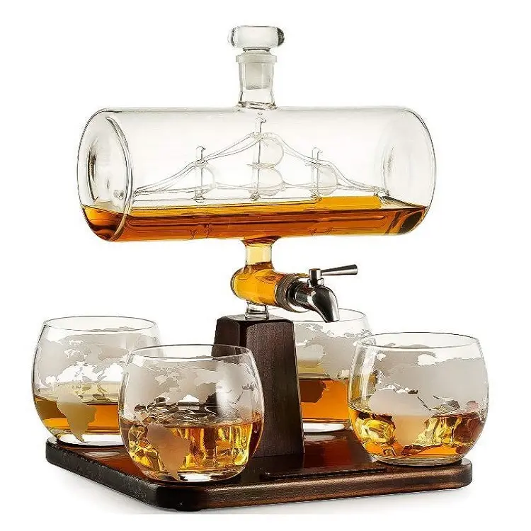 1.0L Ship shaped Decanter set Wine glass bottle set with frame glass wine decanter
