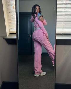 RUIQUWIN ขายส่งชุดเซ็ท 2 ชิ้น กางเกงขายาวลำลองเอวสูงทรงเข้ารูปพิมพ์โลโก้ตามสั่งสำหรับผู้หญิง ชุดออกกำลังกายสำหรับฤดูใบไม้ร่วง - Product Image 2