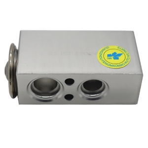Válvula de Expansión de Aire Acondicionado 7013346 para RENAULT Duster Logan Sandero, Válvula de Expansión de Aire Acondicionado de Alta Calidad - Product Image 2