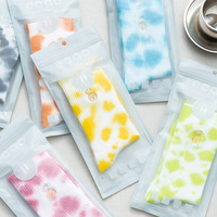Chaussettes côtelées dégradées tie-dye pour femmes, broderie ours mignonne personnalisée OEM, chaussettes en coton tendance streetwear et skate, vente en gros