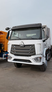 รถดัมพ์ SINOTRUCK 6x4 ความจุบรรทุก 31-40 ตัน เครื่องยนต์ดีเซล ยูโร 5 สำหรับงานวิศวกรรมและขนส่ง พวงมาลัยซ้าย ใหม่ 351-450 แรงม้า - Product Image 3