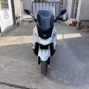 Pedale <span class=keywords><strong>SYM</strong></span> <span class=keywords><strong>Joymax</strong></span> <span class=keywords><strong>Z</strong></span> Sport - Stabilità ad Alta Velocità e Esperienza di Guida Confortevole - Product Image 1