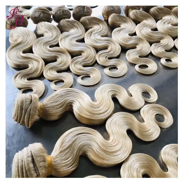 Fasci di capelli vergini di grado 9A di serie completa di fabbrica FH Bundle brasiliano di capelli umani biondi dell'onda del corpo 613
