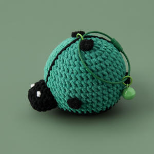 Llavero de mariquita de ganchillo inspirado en el bosque, mariquita de siete puntos, accesorio para mochila infantil, hecho a mano para niñas pequeñas - Product Image 6